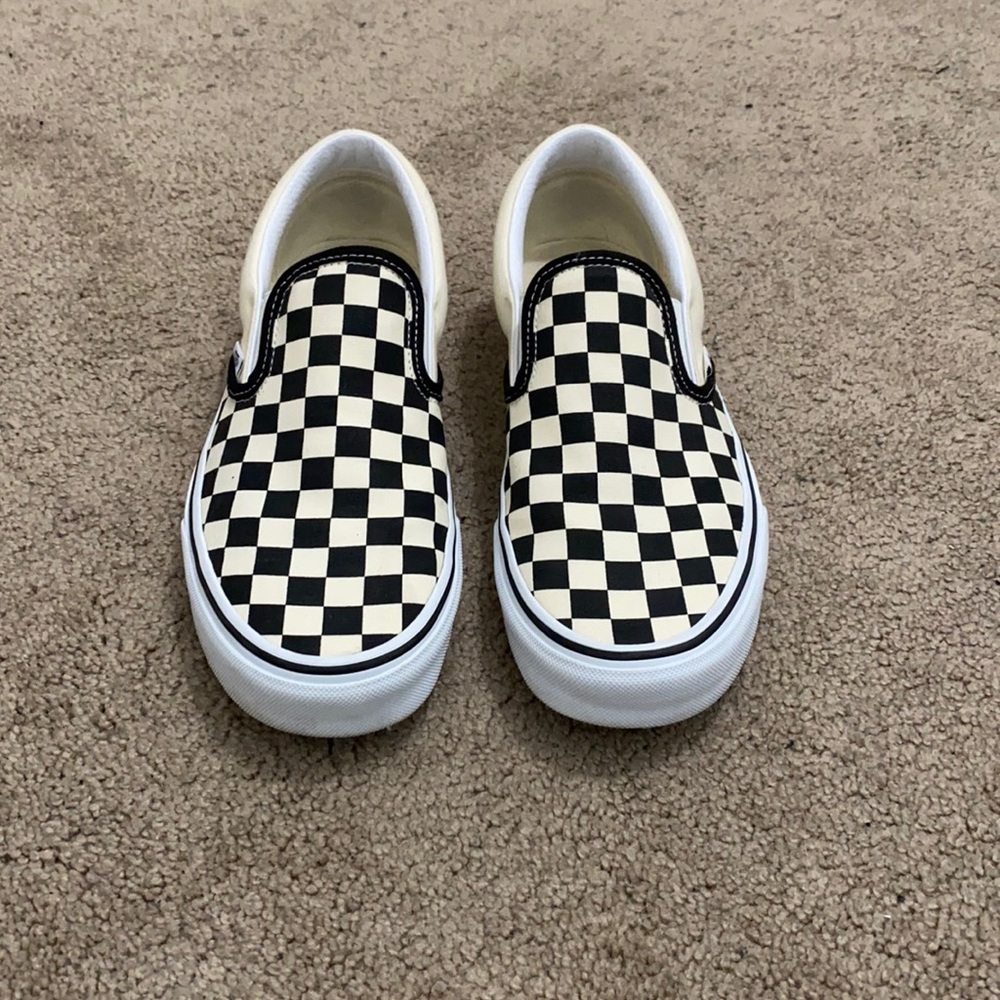 Black and off white checkered vans US women’s 10